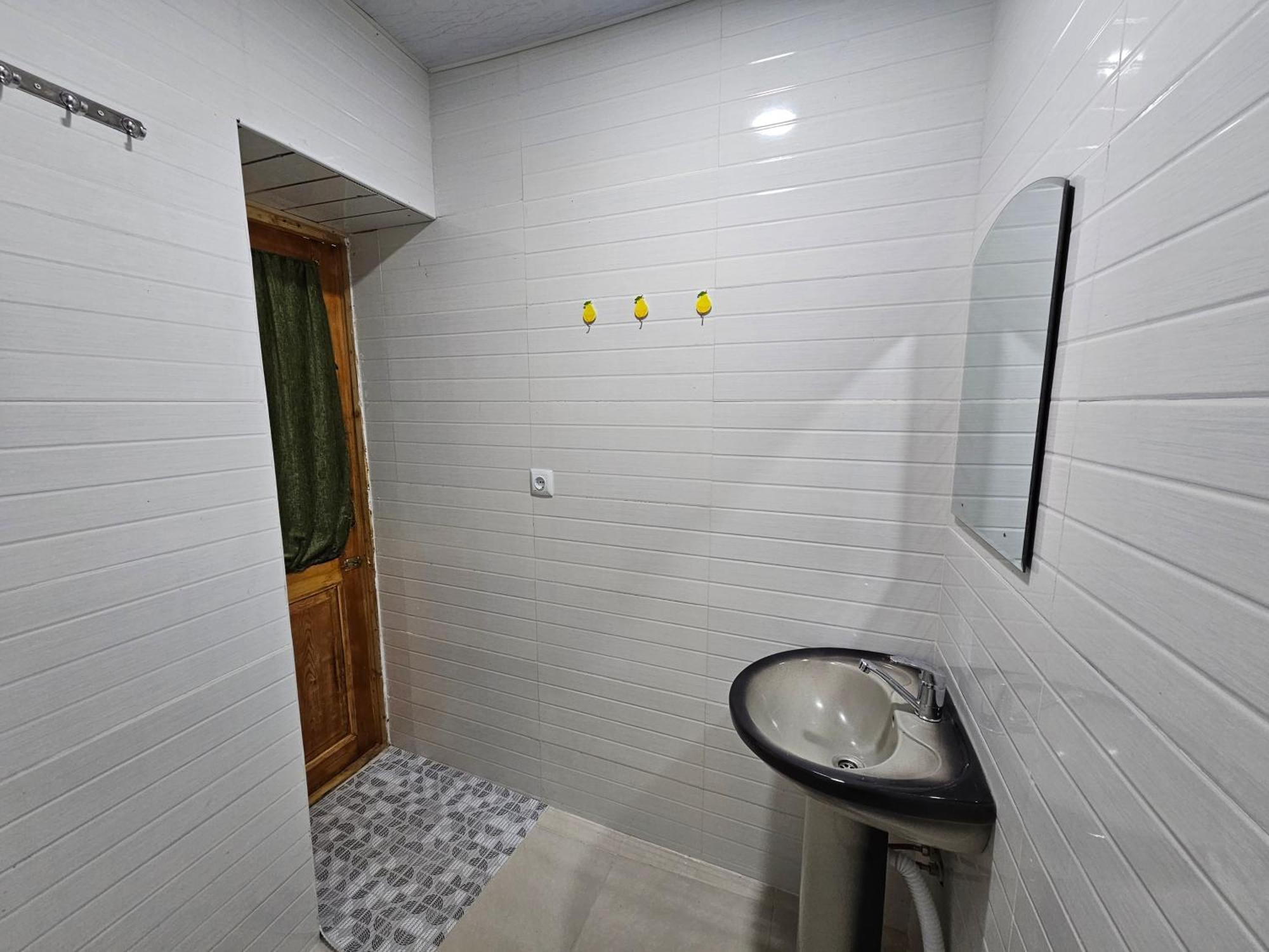 Guest House Aleksandre T'mogvi Екстериор снимка